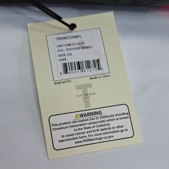 TED BAKER LONDON COSMETIC POUCH 'SCATTERED BOUQÙET' FĹORAL LOAF STYLE - Picture 10 of 16